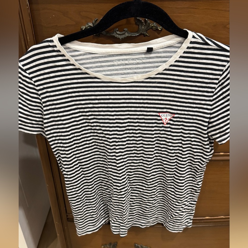 Guess Monochrome Striped Tee